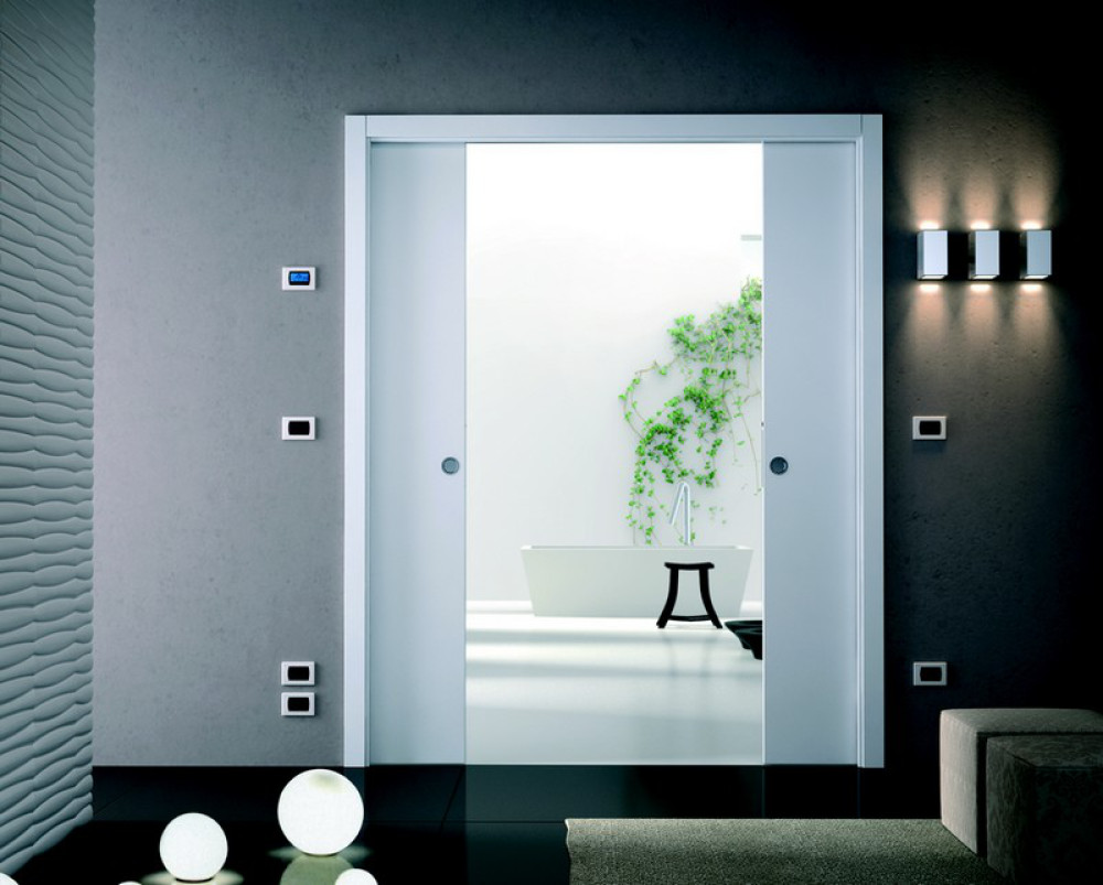 Eclisse UNICO Luce DF - Ideal um Ihren Wohnraum elegant vom Rest des Hauses zu trenne.